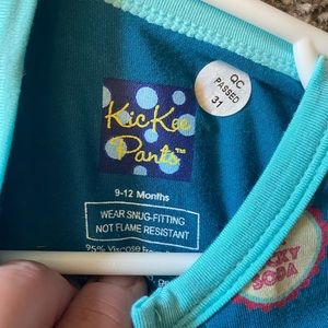 Kickee pants footies